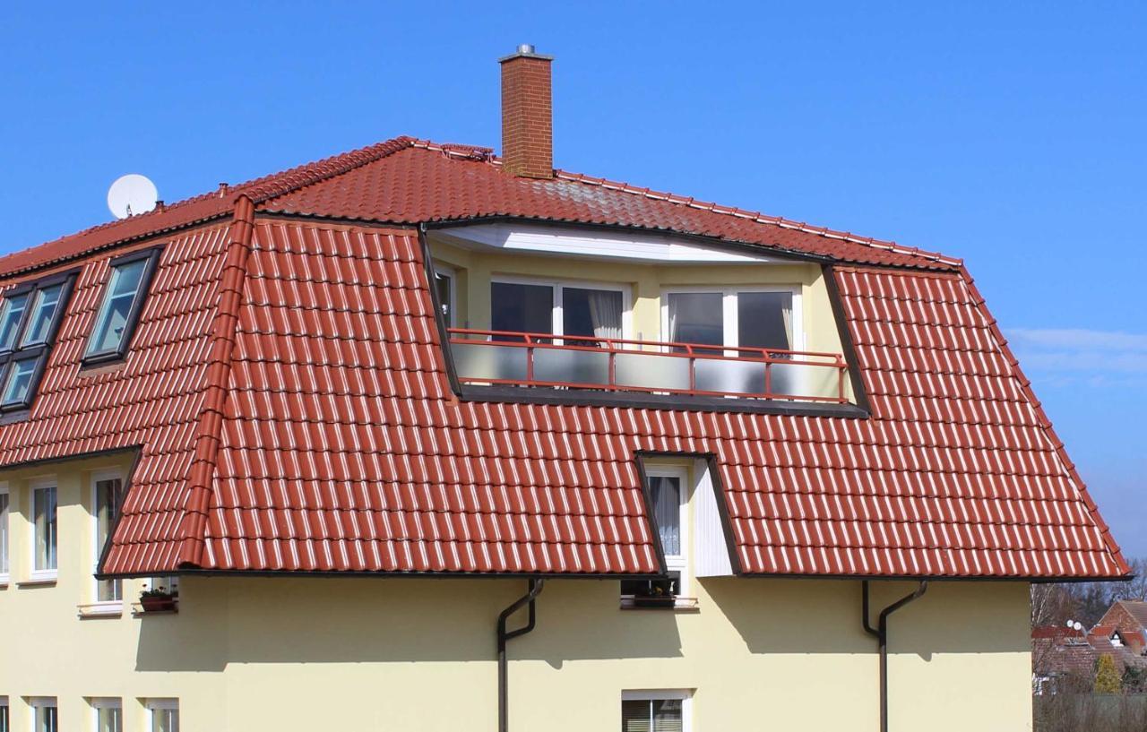 Ferienwohnung Am Schloss 웨케문데 외부 사진
